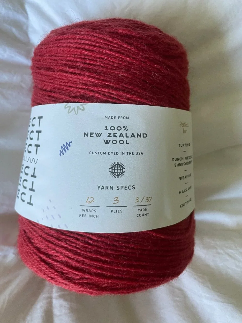 Tuft The World Reflect Wool Cone Yarn
